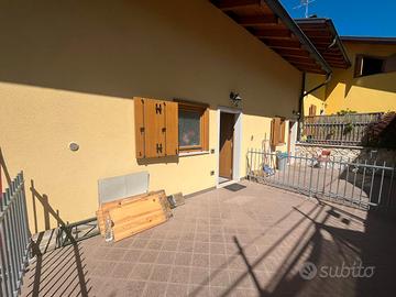 ALLOGGIO 2 CAMERE / 4 P.LETTO con 2 TERRAZZE