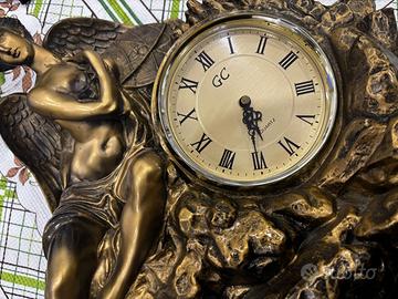 Codice: 5512 OROLOGIO VINTAGE CON MOVIMENTO AL QU