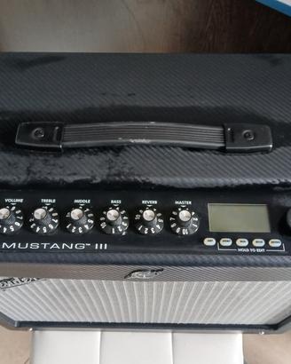 AMPLIFICATORE FENDER MUSTANG III