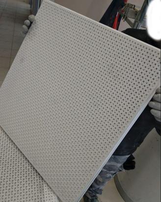 Pannelli in gesso per controsoffittatura