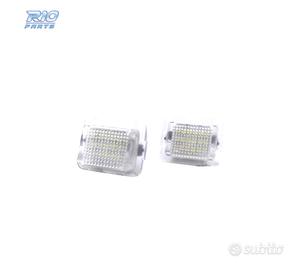 LUCI TARGA A LED PER MERCEDES CLASSE C W204 08-14