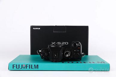 Fujifilm X-S20 USATO GARANTITO PER DUE ANNI