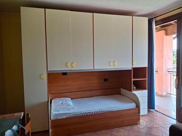 Armadio ponte+ divano letto