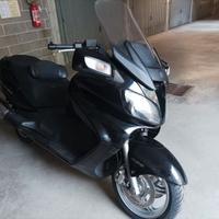 Suzuki Burgman 650 - 2005