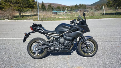 Yamaha XJ6 divesion