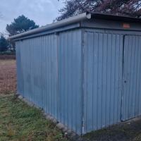 Box / garage in lamiera