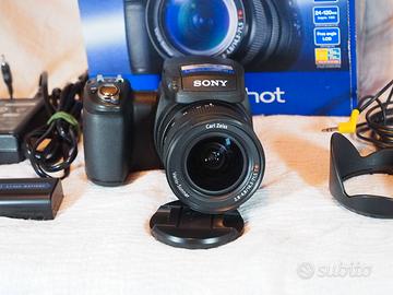 FOTOCAMERA SONY R1 PER RICAMBI