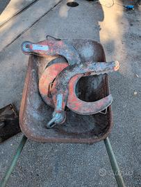 pinze sollevamento blocchi o pozzetti 