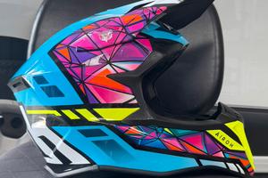 Casco Motocross Airoh Twist Tg. S