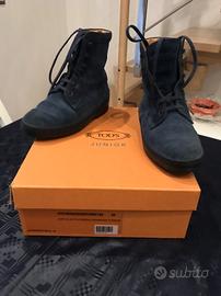 Stivaletto con gommini TOD'S 32