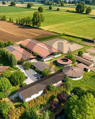 Terreno di 20000 m² a Stagno Lombardo