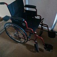 Sedia rotelle pieghevole