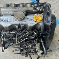 pompa iniezione nissan motore LD23 