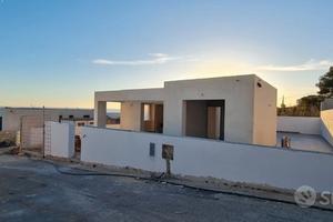 Triscina villa 4 vani nuova con giardino est