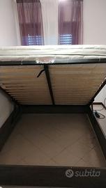 Letto matrimoniale contenitore