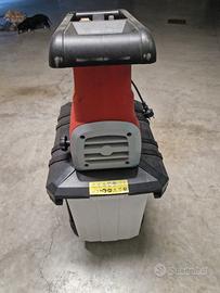 Trituratore elettrico per rami