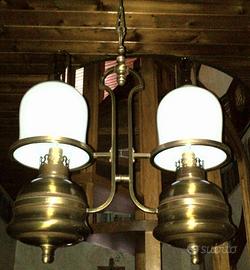 Lampadari in Ottone con vetro satinato