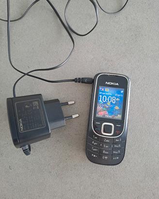 Cellulare Nokia 2323c-2 con caricabatterie