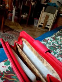 portafoglio rosso vari scomparti 