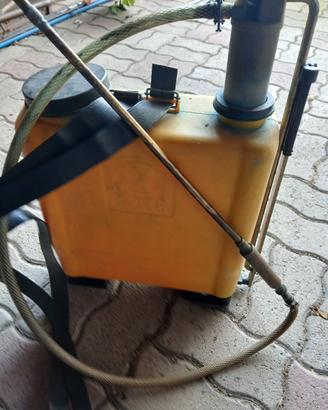 pompa per diserbo.