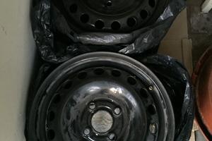 4 cerchi in ferro Vw da 14 ET35