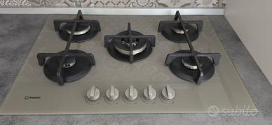 Piano Cottura Indesit