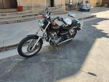 Honda Rebel 125cc del 1995 Bicilindrico 4000 Km