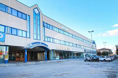 UFFICIO A SAN BENEDETTO DEL TRONTO