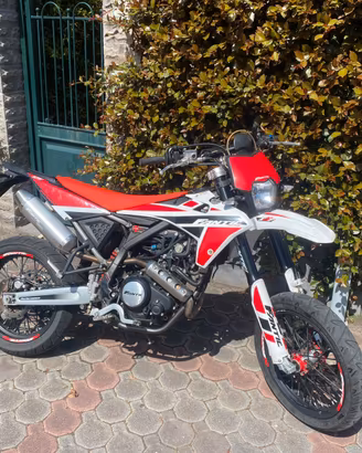 Fantic xmf 125 motard Performance