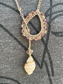 collana all' uncinetto 