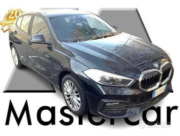 BMW 116 Serie 1 F40 116d Business Advantage auto