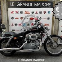 Harley-Davidson Sportster 883 Custom