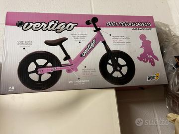 Bici bambina pedagocica senza pedali rosa