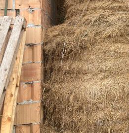 fieno da strame in balle