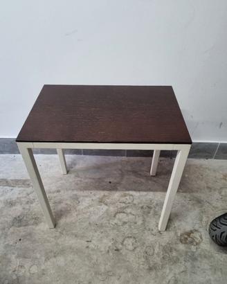 Tavolino da arredo
