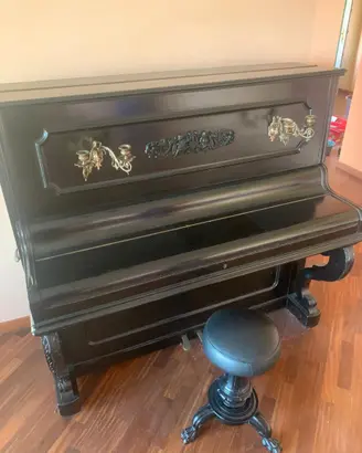 Pianoforte verticale Duvallor