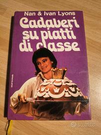 Libro "Cadaveri su piatti di classe" - 1979