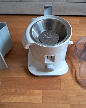 Centrifuga Kenwood JE 680 uso ricambi, funzionante