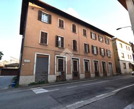 CASA SEMINDIPENDENTE A CANTÙ