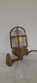 lampada nautica  depoca da parete 