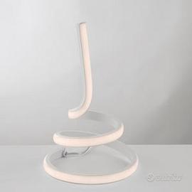 lampada led da tavolo