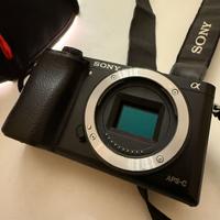 SONY A6000