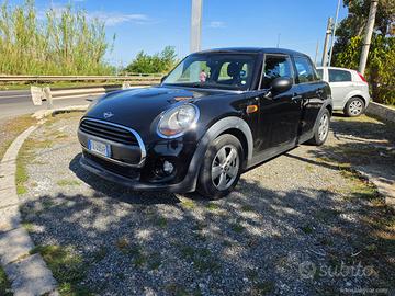 MINI Mini One D 5 porte