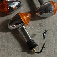 Triumph Bonneville frecce anteriori coppia