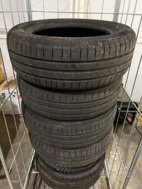 Pneumatici 205/60/16