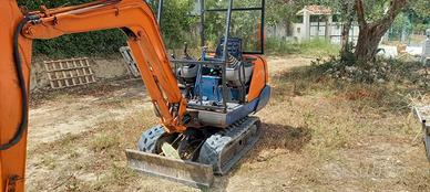 Miniescavatore Hitachi