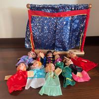 Teatrino marionette puppet show