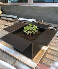 Porta piata in ferro