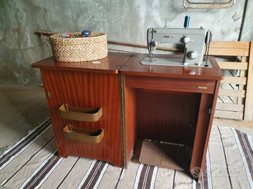 Macchina da cucire Pfaff 260 (de) a Firenze sud