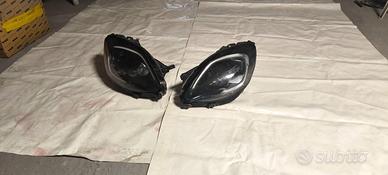 fari anteriori Ford Puma anno 2019